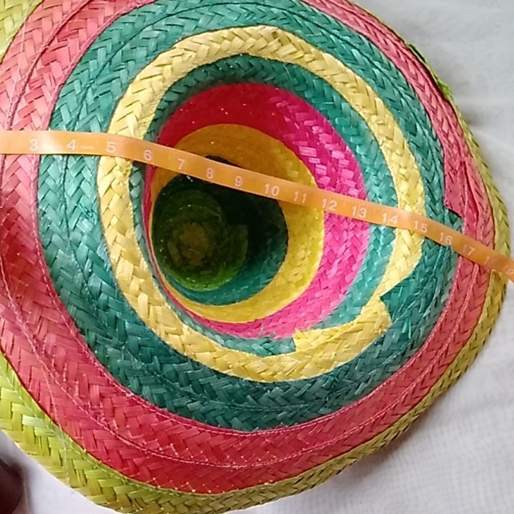 Unisex Handmade Strow Hat - Picture 6 of 9
